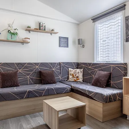 Mobil-home 2 - C 4*